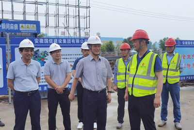 �������쵼�����Ź��ض������